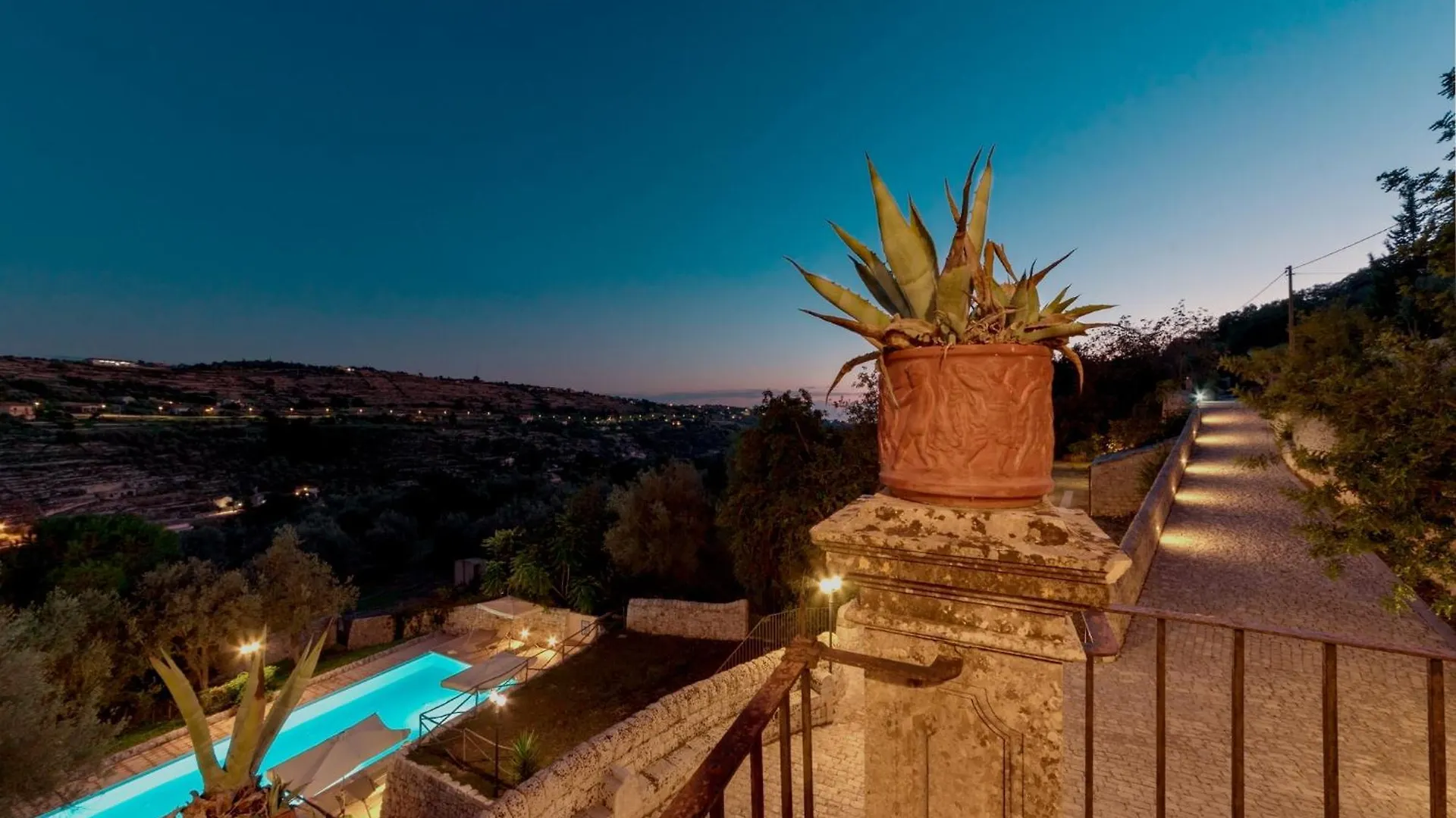 Villa Baglio Fasana Whole Property Modica