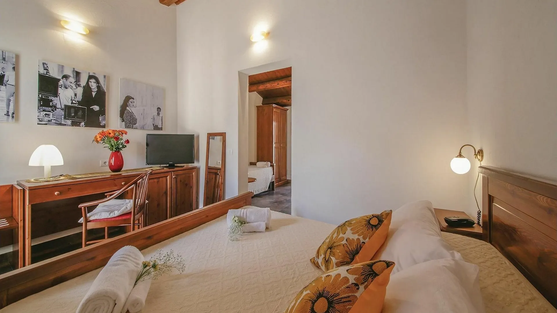 Baglio Fasana Whole Property Modica 0*,  Italy